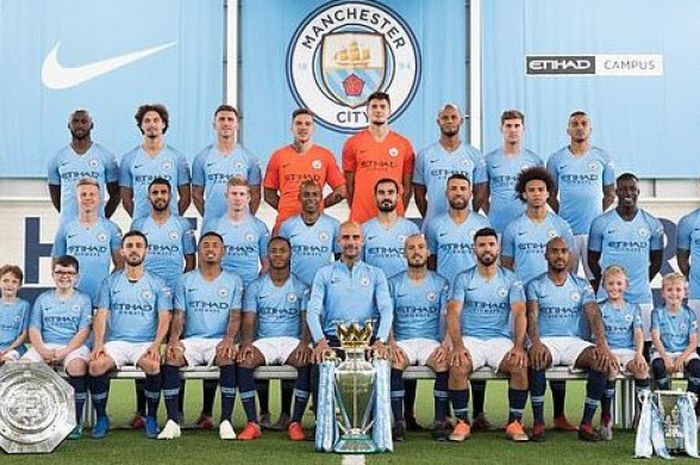 Foto resmi Manchester City untuk kompetisi musim 2019-2019.