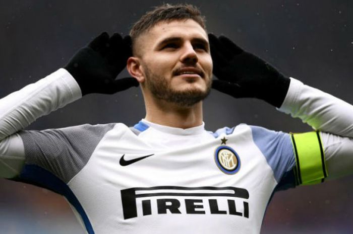 Selebrasi striker Inter Milan, Mauro Icardi, setelah mencetak gol ke gawang Sampdoria pada laga Liga Italia 2017-2018 di Stadio Comunale Luigi Ferraris, Genoa, Italia, pada Minggu (18/3/2018)