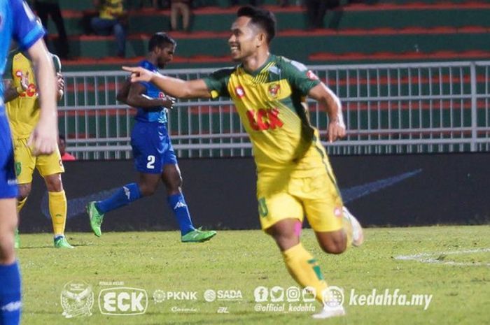  Selebrasi Andik Vermansah saat mencetak gol untuk Kedah FA saat menjamu PKNS FC pada laga pekan ke-17 Liga Super Malaysia 2018 di Stadion Darul Aman, Alor Setar, 26 Juni 2018. 
