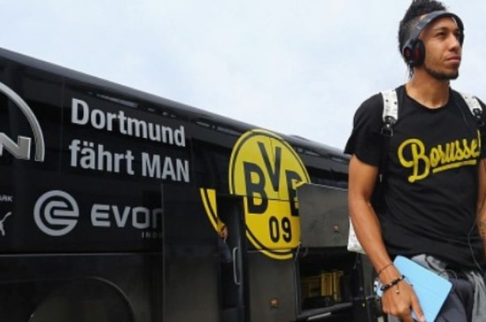 Pierre-Emerick Aubameyang, menjadi penyumbang gol terbanyak bagi Borussia Dortmund sepanjang Bundesliga 2015-16.