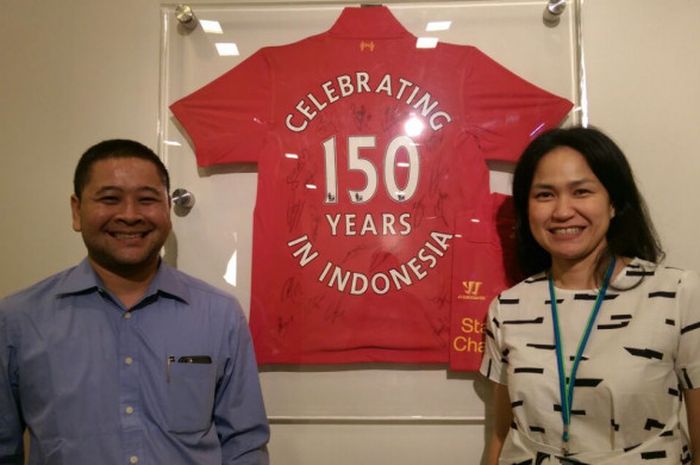 Jozi Praesta Rahman, Champion untuk SC Cup di Indonesia, dan Rosalinda Hoesin, Country Head of Brand & Marketing, saat ditemui di Jakarta, Selasa (14/11/2017).