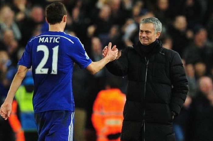 Nemanja Matic pernah merasakan dilatih Jose Mourinho kala pelatih MU itu membesut Chelsea.