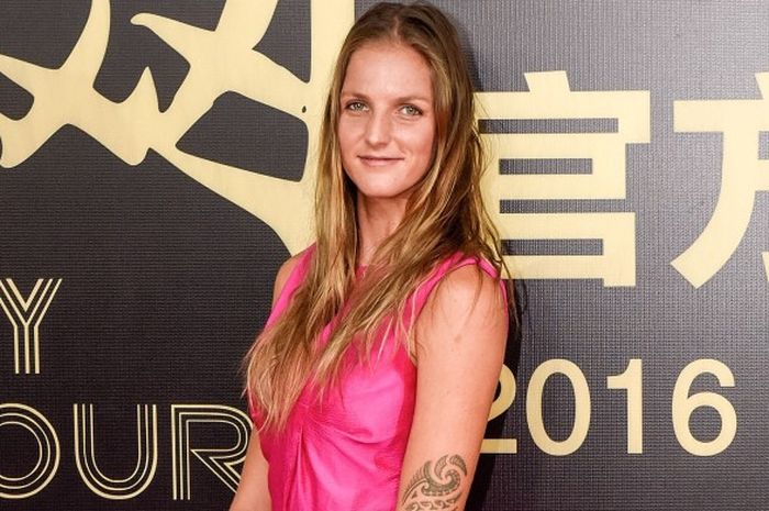 Petenis Republik Ceska, Karolina Pliskova, ketika menghadiri pembukaan turnamen tenis China Terbuka 2016 di The Birds Nest, Beijing, China, Senin, 3 Oktober 2016.