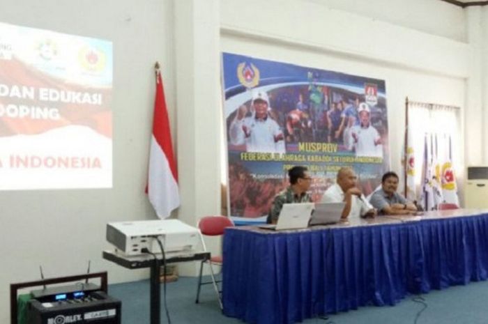 Sosialisasi dan Edukasi Anti Doping Dalam Olahraga bekerja sama dengan Koni Privinsi Bali bertempat di GOR Lila Buana Denpasar