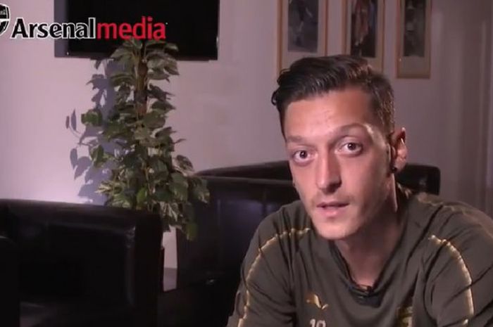 Gelandang Arsenal, Mesut Oezil.