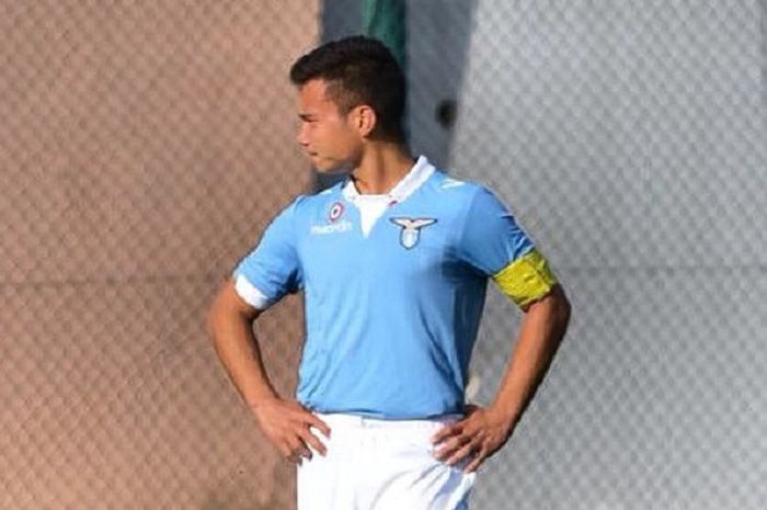 Lorenzo Pace saat menjadi kapten pada laga Lazio Vs Palermo