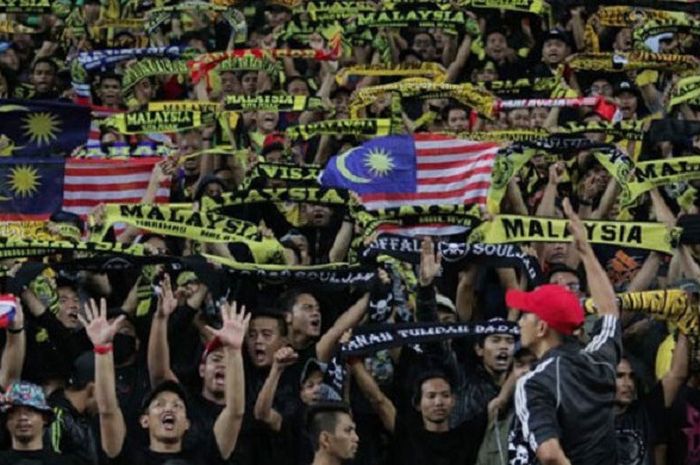 Suporter Malaysia sangat militan mendukung timnas sepak bolanya di SEA Games 2017