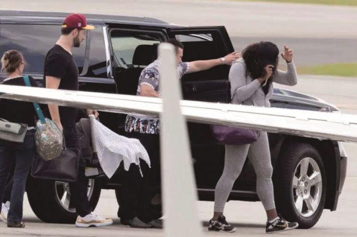 Serena Williams bersama dengan Alexis Ohanian bersiap untuk honeymoon menggunakan pesawat jet pribadi