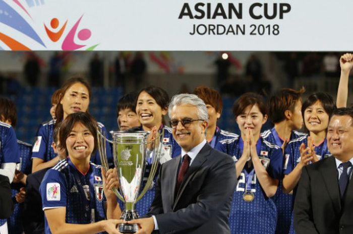 Saki Kumagai saat menjuarai Piala Asia Wanita 2018 bersama timnas Jepang di Yordania