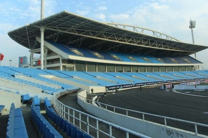 Salah satu tribune di dalam Stadion Nasional My Dinh, Hanoi, Vietnam.