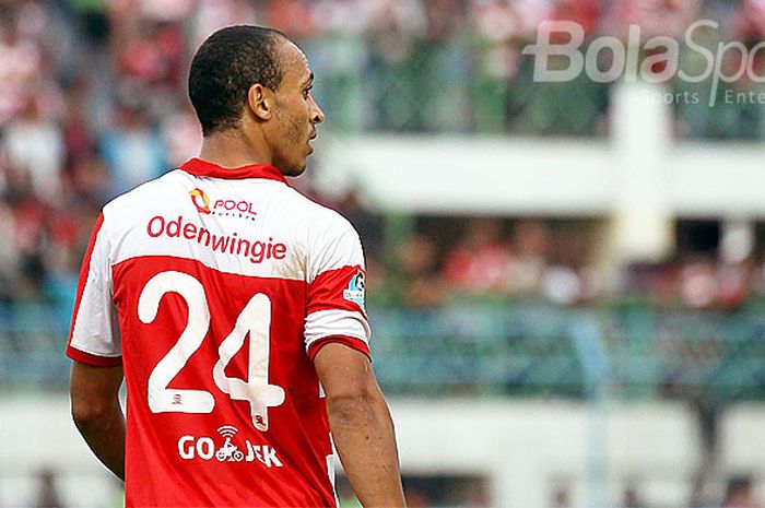 Peter Odemwingie menjadi bintang dunia tersukses di Liga 1.