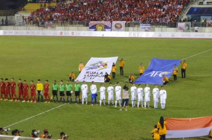 Line up Indonesia dan Vietnam pada pertandingan Grup B SEA Games 2017, Selasa (22/8/2017). 