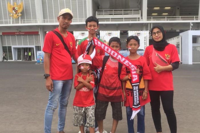 Penonton timnas timnas U-19 Indonesia kontra timnas U-19 Qatar di Stadion Utama Gelora Bung Karno (SUGBK), Minggu (21/10/2018), pukul 19.00 WIB.