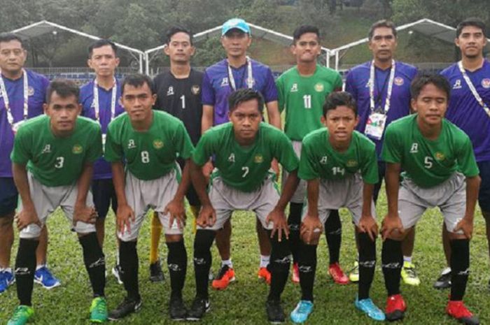 Timnas sepakbola Cerebral Palsy (CP) Indonesia mengantongi tiket ke babak final setelah mencukur Singapura dengan skor telak 6-0 pada ASEAN Para Games 2017 ketika berlangsung di Field C National Sports Council, Kuala Lumpur, Kamis (21/9/2017), 