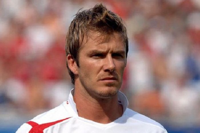 Gaya rambut David Beckham.