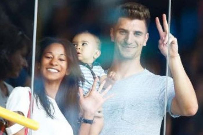 Thomas Meunier dan keluarganya