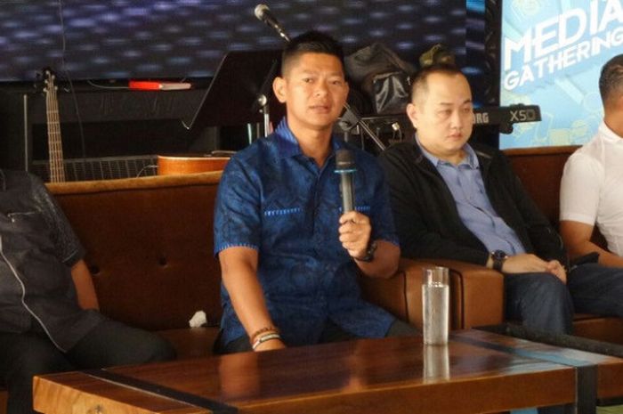 Ketua INAPGOC Raja Sapta Oktohari memaparkan perkembangan Asian Para Games 2018 kepada para wartawan pada acara media gathering di Jakarta, Rabu (1/11/2017).