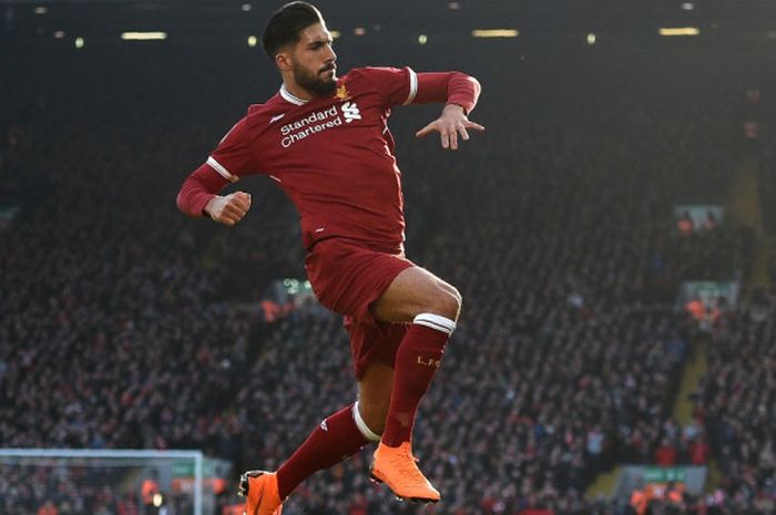 Momen Emre Can melakukan selebrasi seusau mencetak gol untuk Liverpool pada laga lanjutan Liga Inggris di Stadion Anfield, Sabtu (24/2/2018) malam WIB.