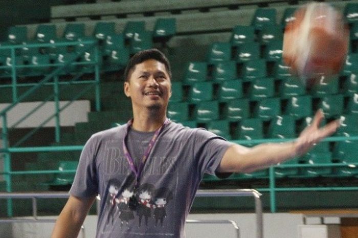 Pelatih CLS Knights Surabaya, Wahyu Hidayat Jati, optimistis timnya juara IBL musim 2017.