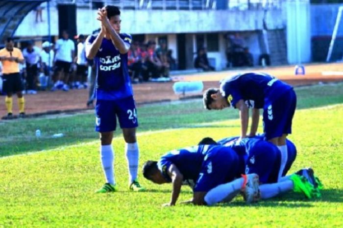 Ekspresi gol pemain PSIS Semarang Ridwan