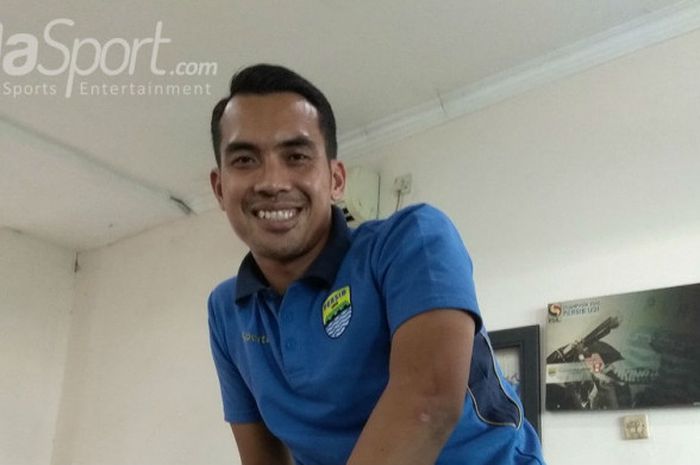 Imam Arif Fadillah, kiper ketiga Persib, yang berharap mendapatkan kesempatan bermain.