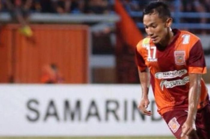 Striker Indonesia, Dibyo Previan Caesario saat membela Pusamania Borneo FC.