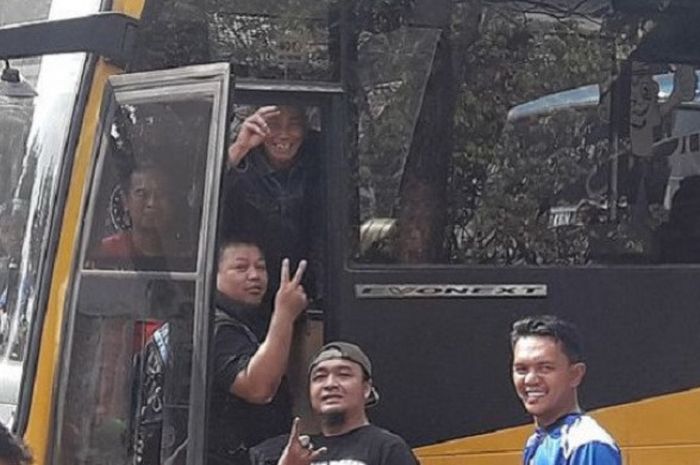 Bobotoh siapkan 30 bus untuk mendukung langsung perjuangan Persib di Surabaya.