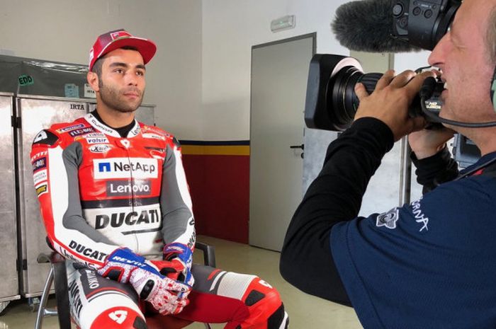 Pebalap anyar Ducati, Danilo Petrucci terkesan dengan cara kerja kru timnya.
