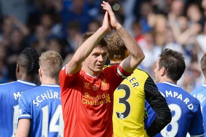 Steven Gerrard meminta maaf dalam laga Liverpool kontra Chelsea pada 27 April 2014. Dalam laga ini, Liverpool harus menyerah 0-2 dari Chelsea di hadapan publik Anfield. 