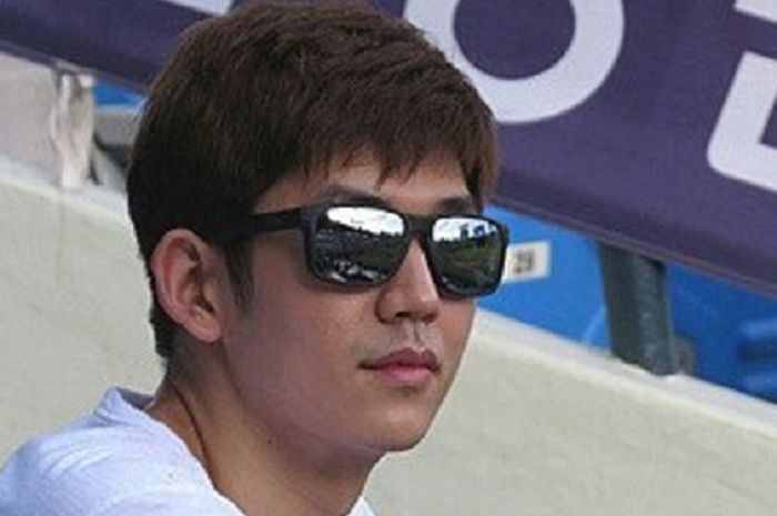 Lee Yong Dae saat menonton pertandingan baseball kemarin