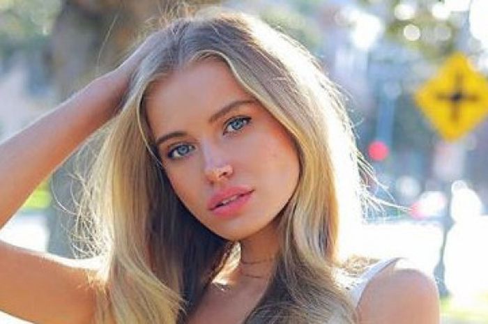 Tanya Mityushina, model seksi Rusia yang ingin dikencani Cristiano Ronaldo.