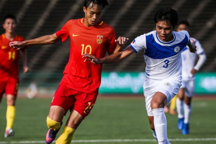 Liu Ruofan  pemain pemakai nomor pungung 10 di laga China vs Filipina