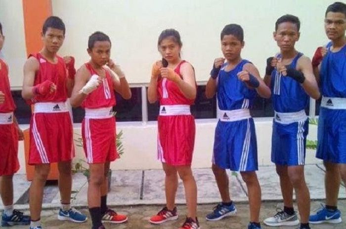 Atlet tinju Pusat Pendidikan dan Latihan Pelajar (PPLP) Sumatera Utara. 