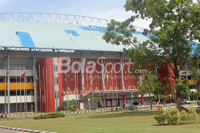   Gelora Sriwijaya Jakabaring, salah satu venue yang akan digunakan untuk pertandingan sepak bola pada Asian Games 2018, saat ini masih dalam tahap renovasi.  