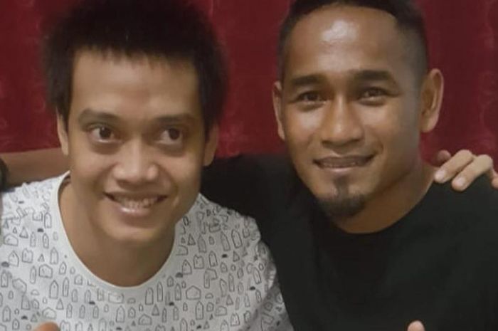Potret Kurnia Meiga bersama pemain Persija Jakarta, Ramdani Lestaluhu pada Rabu (12/12/2018).