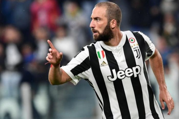 Reaksi penyerang Juventus, Gonzalo Higuain, selepas membobol gawang Chievo dalam laga Liga Italia di Stadion Allianz Turin, 9 September 2017.