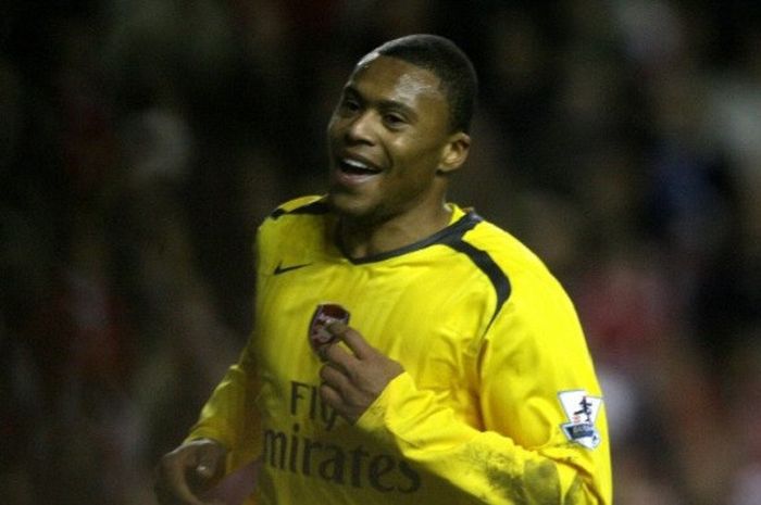 Penyerang Arsenal, Julio Baptista, tampil menggila dengan mencetak empat gol saat berhadapan dengan Liverpool pada 9 Januari 2007.