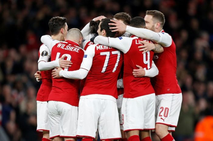   Para pemain Arsenal merayakan gol yang dicetak Aaron Ramsey ke gawang CSKA Moskva dalam laga leg pertama perempat final Liga Europa di Stadion Emirates, London, Inggris pada 5 April 2018.   