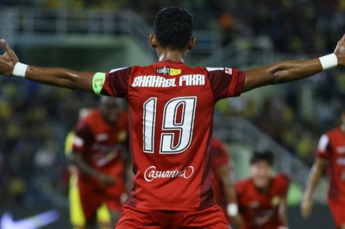 Penyerang Shahrel Fikri saat masih memakai seragam PKNP FC pada laga Piala FA Malaysia 2018. 