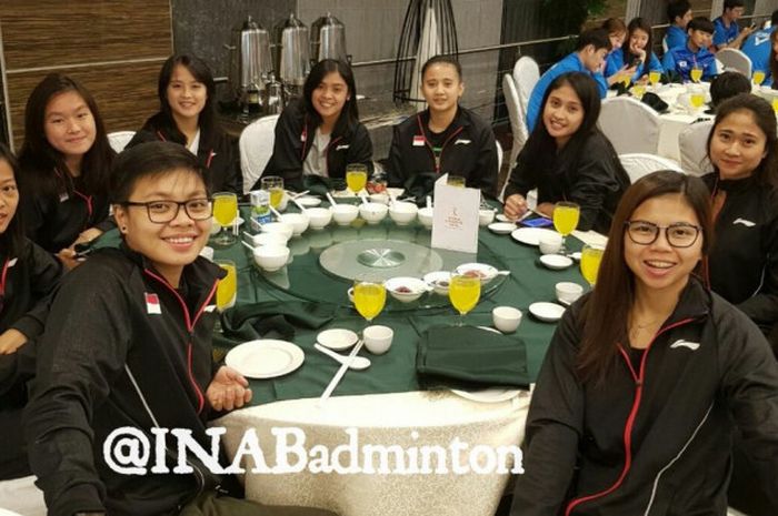 Tim putri Indonesia di Kejuaraan Asia Beregu 2018 saat welcoming dinner pada Senin (5/2/2018) di Alor Setar, Malaysia.