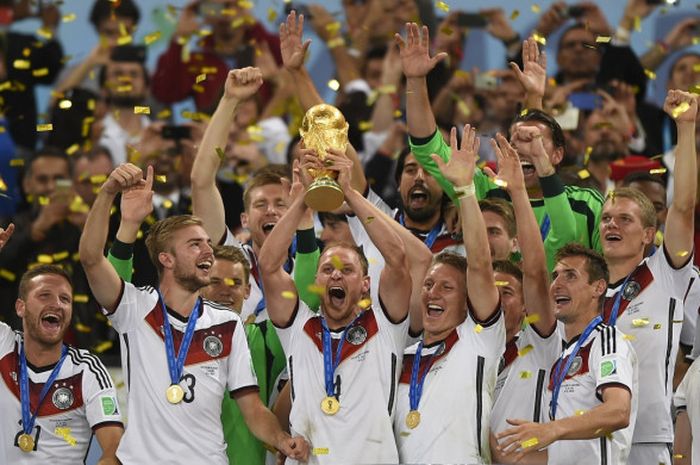 Pesta timnas Jerman menjadi juara Piala Dunia 2014 setelah mengalahkan Argentina 1-0 di partai final di Stadion Maracana, Rio de Janeiro, Brasil, 13 Juli 2014.