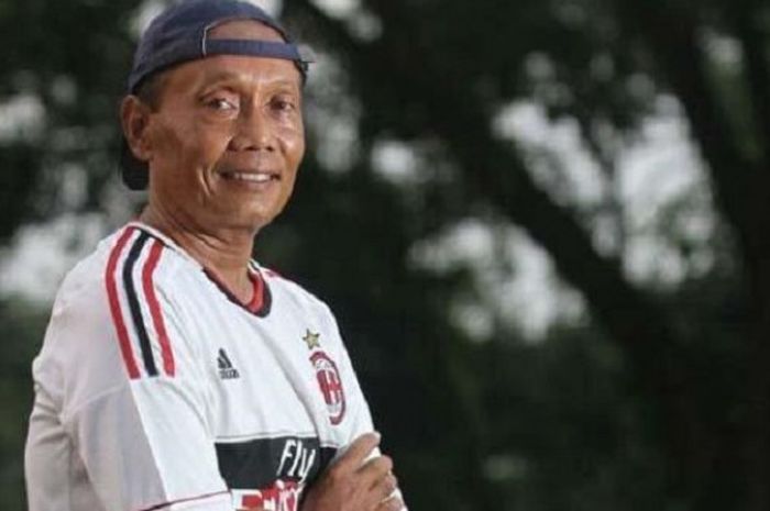 Pemain Persebaya era 1980-an, Muharom Rusdiana bicara soal kegagalan mantan klubnya mendatangkan Evan Dimas dan Andik Vermansah untuk 2019.