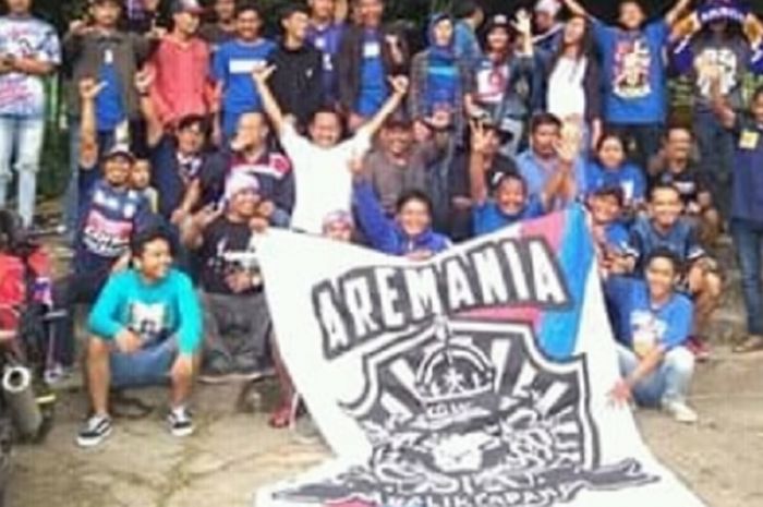 Aremania Balikpapan bakal temani perjuangan Singo Edan di Tenggarong, Kalimantan Timur, Jumat (27/7/2018)