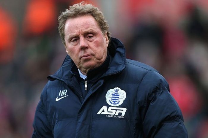 Manajer Queens Park Rangers, Harry Redknapp, dalam pertandingan Premier League 2014-2015 menghadapi Stoke City di Stadion Britannia, Stoke-on-Trent, Inggris, pada 31 Januari 2015.