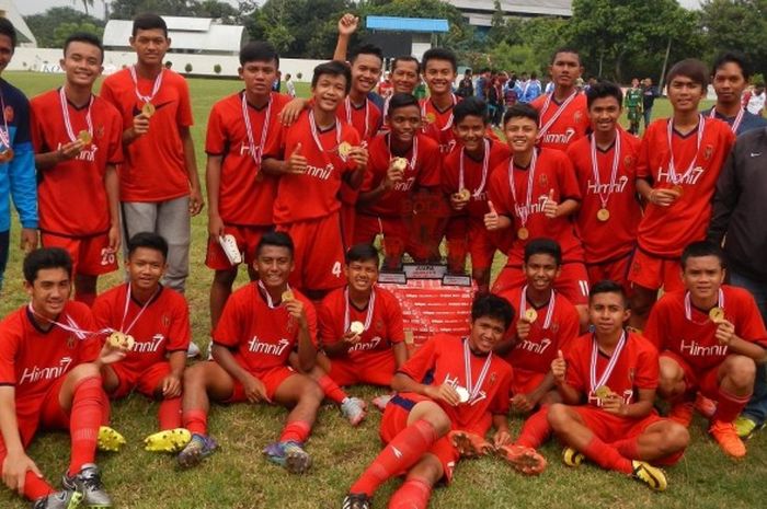 Bina Taruna, juara Liga BOLA U-15 musim 2015-2016.