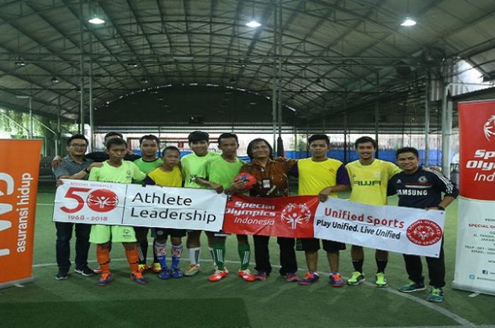 Penyandang disabilitas intelektual yang dijangkau oleh FWD Life dan Special Olympics Indonesia