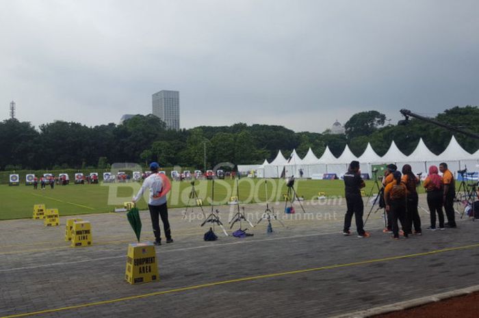 Babak perempat final recurve men and women team panahan di Test Event Asian Games 2018 yang digelar di komplek Gelora Bung Karno, Selasa, (13/2/2018).