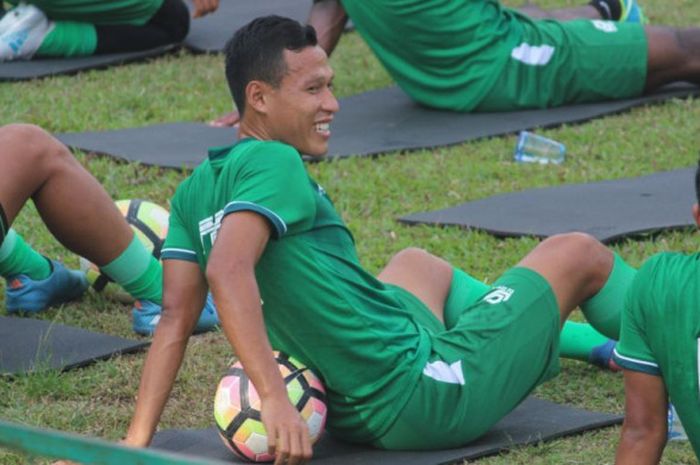 Jajang Sukmara dkk akan menggelar laga ekshibisi melawan PSPS Pekanbaru di Stadion Teladan.