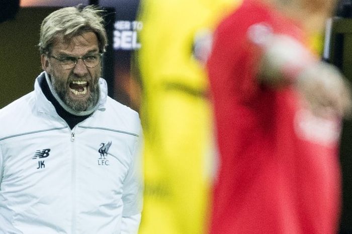 Juergen Klopp di laga Dortmund vs Liverpool FC di Stadion Signal Iduna Park pada Kamis, 7 April