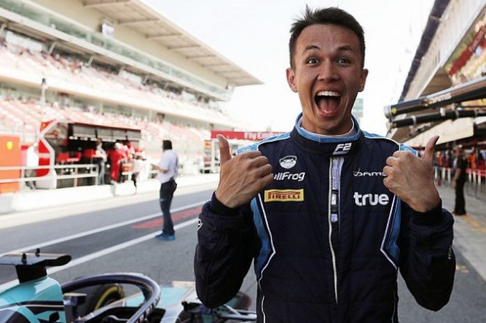 Pebalap Thailand, Alexander Albon.